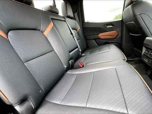 Used 2023 GMC Canyon AT4 w/ AT4 Premium Package AWD/4WD image 25