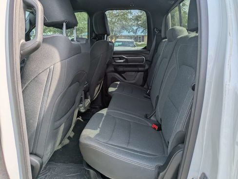 Used 2022 RAM 1500 Big Horn AWD/4WD image 17