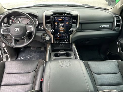 Used 2022 RAM 1500 Laramie w/ Laramie Southwest Edition image 17