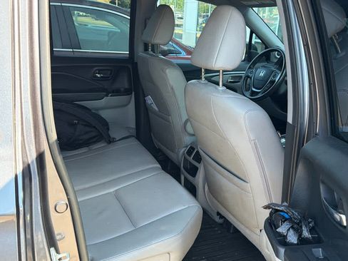 Used 2023 Honda Ridgeline RTL image 6