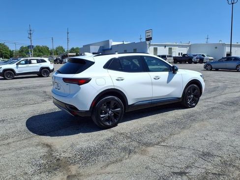 Used 2023 Buick Envision Essence w/ Sport Touring Package AWD/4WD image 19