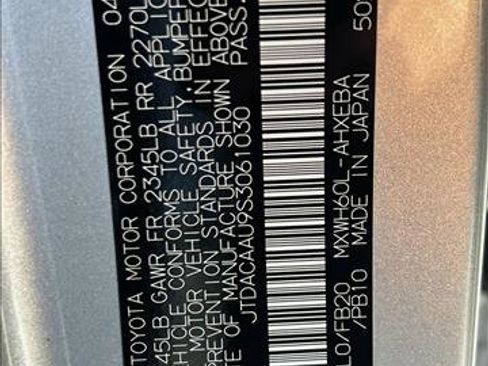 Certified 2025 Toyota Prius LE image 26