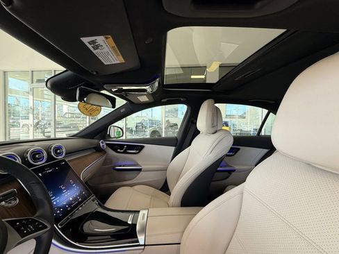 Used 2023 Mercedes-Benz C 300 4MATIC Sedan w/ Exclusive Trim Package image 23