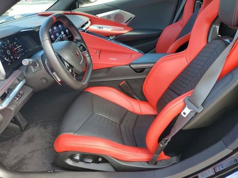 Used 2021 Chevrolet Corvette Stingray Preferred Cpe w/ Z51 Performance Package image 6