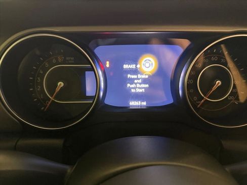 Used 2020 Jeep Wrangler Unlimited Willys image 15