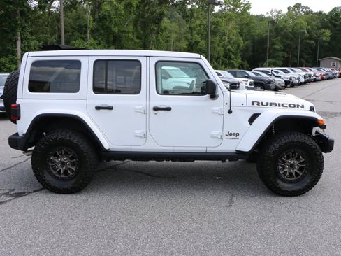Used 2022 Jeep Wrangler Unlimited Rubicon w/ Trailer Tow Package AWD/4WD image 8
