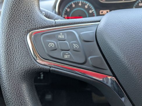 Used 2017 Chevrolet Cruze LT w/ Convenience Package image 19
