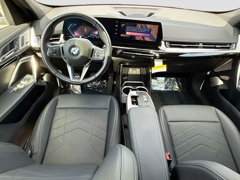 Used 2025 BMW X1 xDrive28i w/ Convenience Package image 16