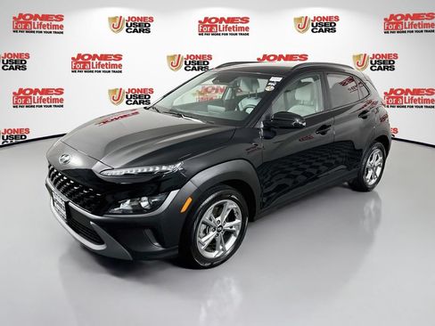 Certified 2023 Hyundai Kona SEL w/ Cargo Package AWD/4WD image 12