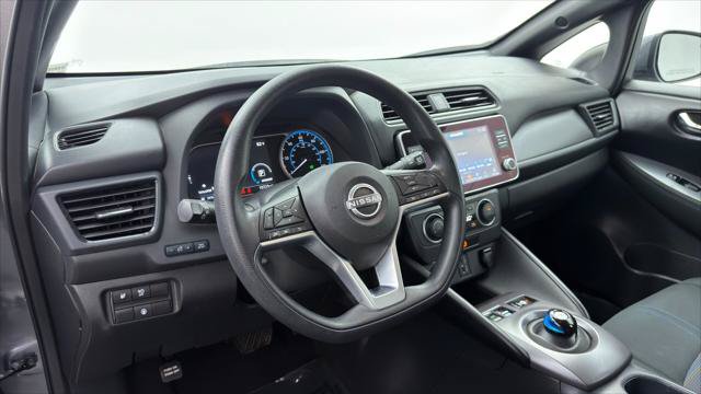 Used 2025 Nissan Leaf S FWD image 24
