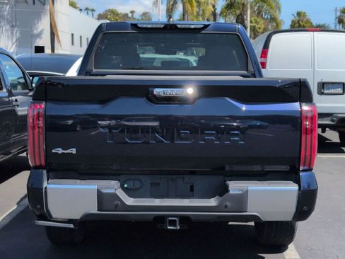 Used 2024 Toyota Tundra Limited AWD/4WD image 5