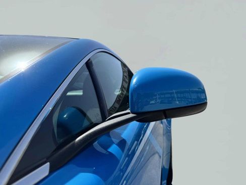 Used 2011 Aston Martin V12 Vantage Coupe image 15