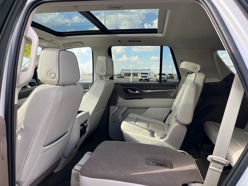 Used 2022 GMC Yukon Denali image 10