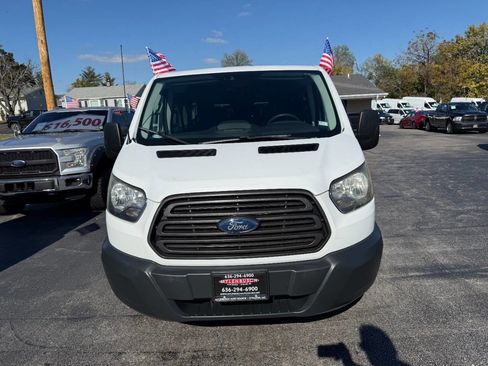 Used 2017 Ford Transit 150 XL image 3