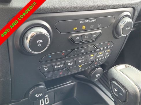 Used 2022 Ford Ranger Lariat w/ Equipment Group 501A High image 19