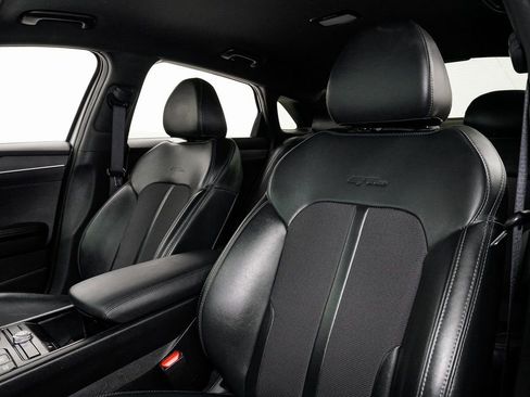 Used 2023 Kia K5 GT-Line w/ GT-Line Premium Package image 9