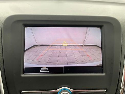 Certified 2023 Chevrolet Equinox LT image 4