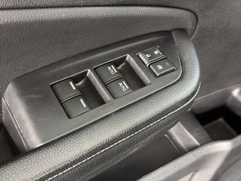 Used 2025 Honda Ridgeline RTL image 13