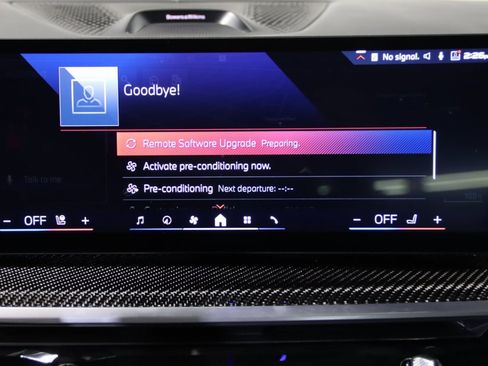 Used 2024 BMW X7 M60i image 51