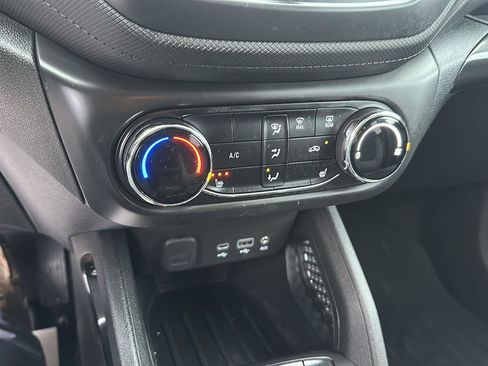 Certified 2023 Chevrolet TrailBlazer LT image 29