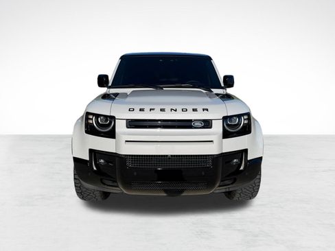 Used 2026 Land Rover Defender 130 X-Dynamic SE AWD/4WD image 6