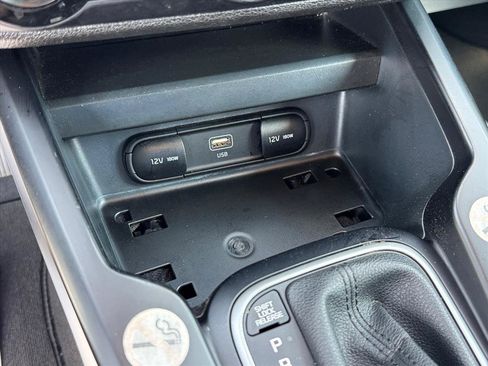 Used 2024 Kia Soul LX w/ Option Group 015 FWD image 20