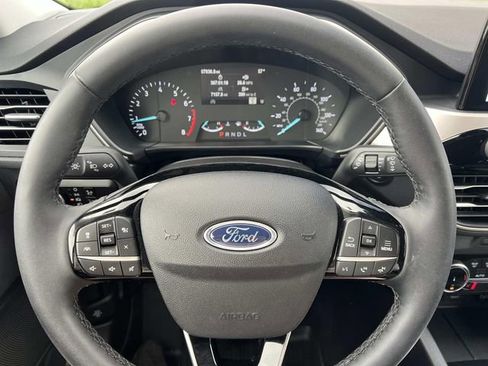 Certified 2022 Ford Escape SEL AWD/4WD image 20