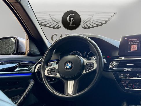 Used 2019 BMW M550i xDrive w/ Dynamic Handling Package AWD/4WD image 12