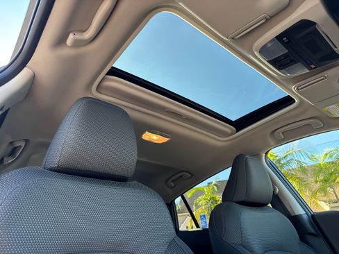 Certified 2024 Subaru Crosstrek 2.0i Premium image 10