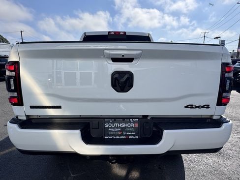 Used 2025 RAM 2500 Big Horn image 7