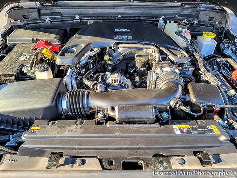 Used 2021 Jeep Gladiator Overland w/ Popular Equipment Package image 37