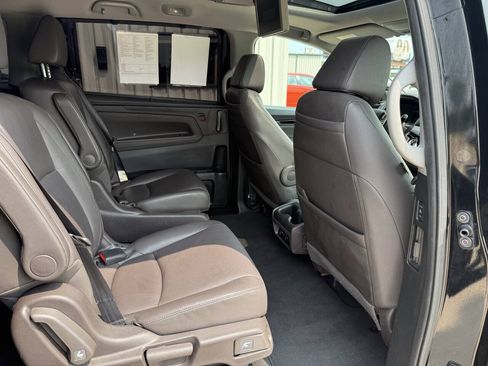 Used 2018 Honda Odyssey Elite image 13