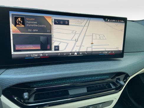 New 2026 BMW 330i Sedan w/ M Sport Package image 17