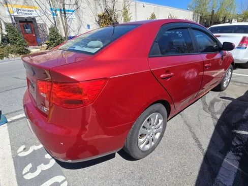 Used 2012 Kia Forte EX image 2