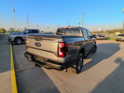 Used 2025 Ford Ranger XLT w/ Equipment Group 301A High AWD/4WD image 3