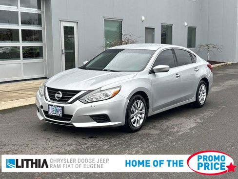 Used 2016 Nissan Altima 2.5 S w/ Power Driver Seat Package image 1
