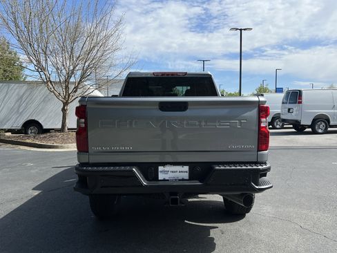 New 2026 Chevrolet Silverado 2500 Custom w/ Custom Value Package AWD/4WD image 8