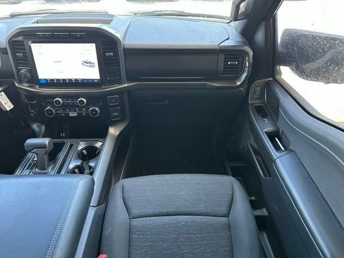 Used 2024 Ford F150 XLT w/ XLT Black Appearance Package AWD/4WD image 12