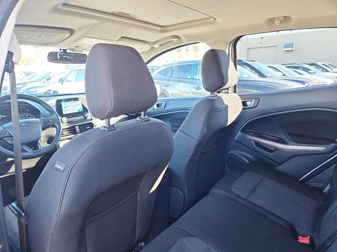 Used 2019 Ford EcoSport SE image 24