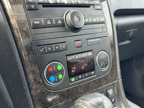 Used 2012 GMC Acadia Denali image 48