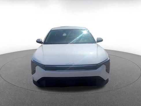 Used 2025 Kia K4 LXS image 5