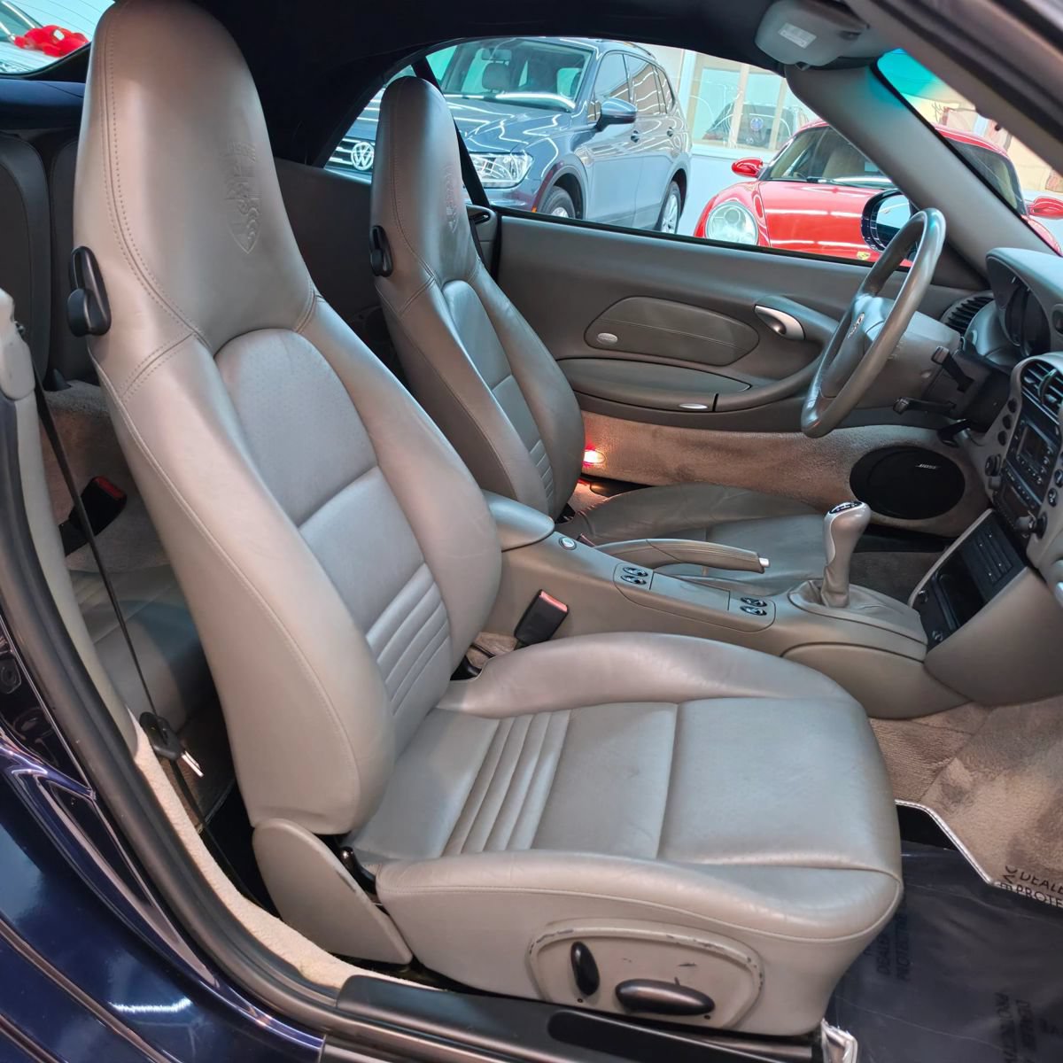 Used 2004 Porsche 911 Carrera 4 AWD/4WD image 34