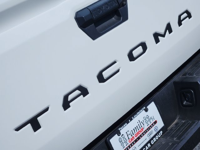 Used 2024 Toyota Tacoma TRD Off-Road AWD/4WD image 6
