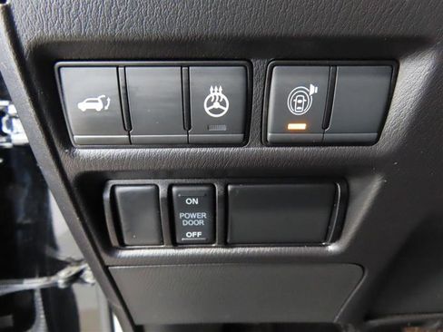 Used 2023 Nissan Armada SL w/ Cargo Package image 19