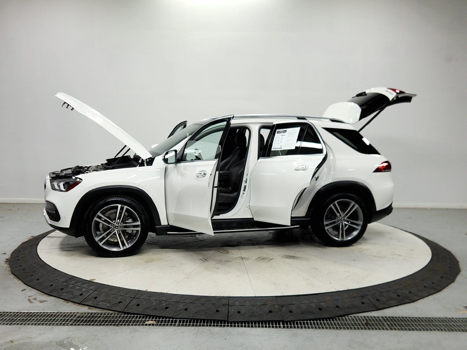 Used 2022 Mercedes-Benz GLE 350 image 13