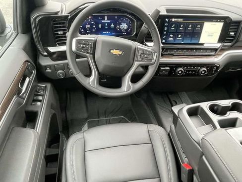 New 2026 Chevrolet Silverado 1500 LT w/ All Star Edition Plus image 10