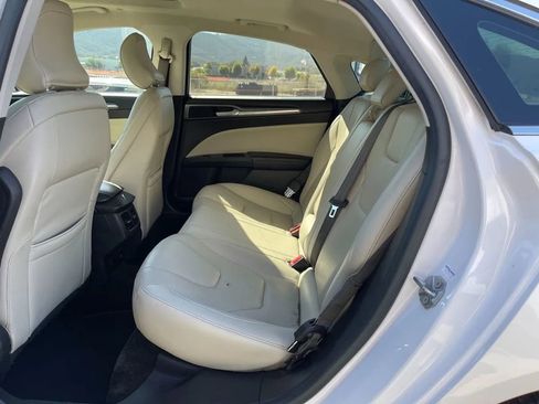 Used 2016 Ford Fusion Energi Titanium w/ Driver Assist Package image 17