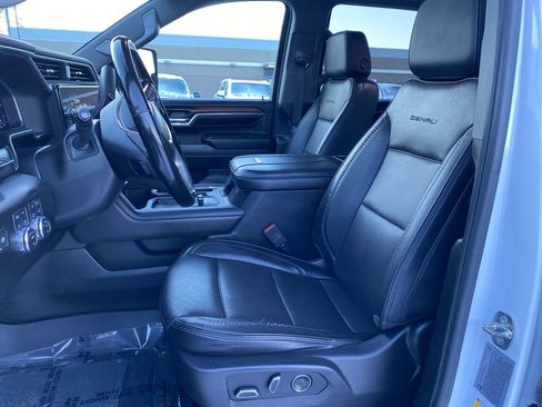 Used 2024 GMC Sierra 3500 Denali w/ Denali Reserve Package image 11