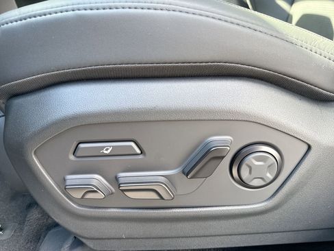 Used 2026 Hyundai Santa Fe Calligraphy AWD/4WD image 13