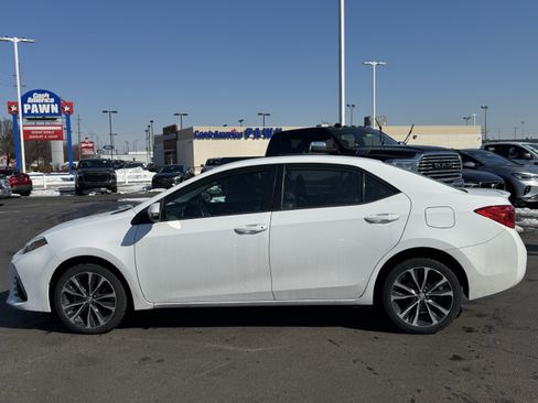 Used 2019 Toyota Corolla SE image 12